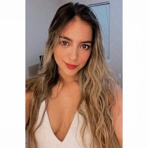 Meet your Posher, Stefanii